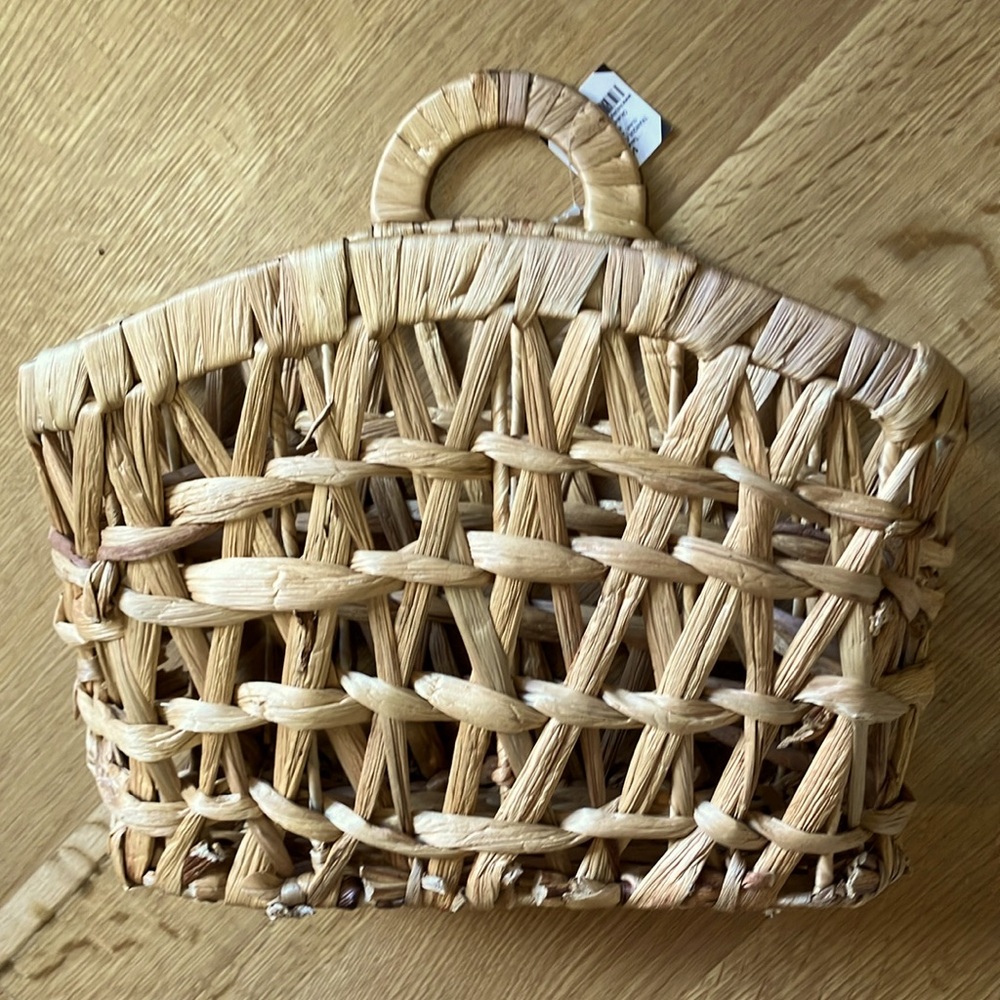 Woven Banana Leaf Wall Basket